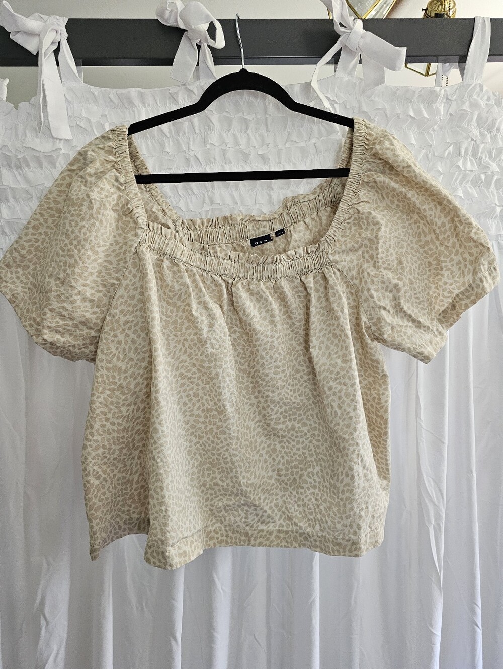 Gap Short Animal Print Peasant Top